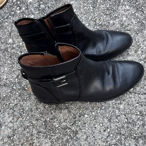 Louise et Cie Black Leather Ankle Boots
